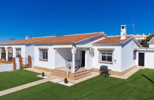 Torre de Benagalbon Villa | THE HOUSE OF YOUR DREAMS: Beach, tennis, playground, l. garden, all within sight