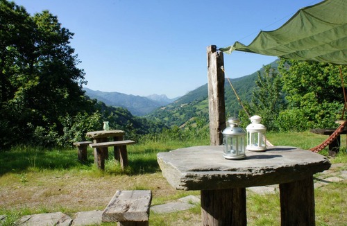 Aller Apartment | The LLananzanes Lookout—Asturias Rural—CASA II