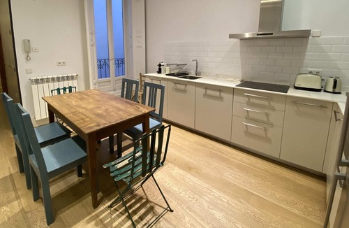 Justicia Apartment | The Pelayo | Majestic 2 Bedroom in Chueca