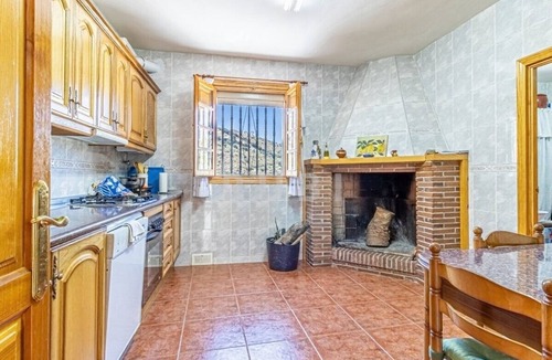 Fregenite House | The Retreat, Alcazar, Orgiva - Sleeps 8