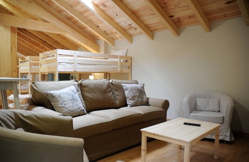 Santa Cruz del Valle Resort | The Rural Hostel in Mombeltrán, Ávila, Tiétar Valley