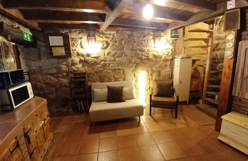 Navaluenga House | THE STONE HOUSE