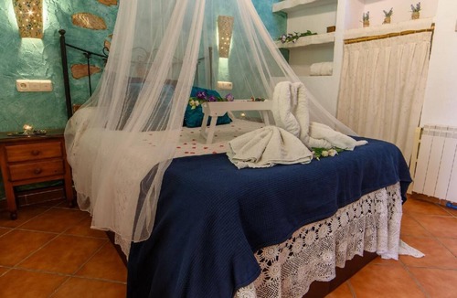 Laroya Other | The Upside Down House with whirlpool bathtub
