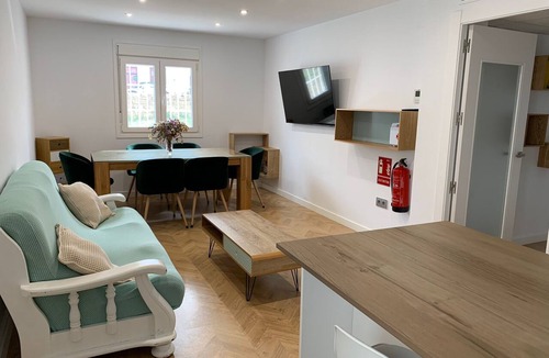 Old Town Baeza Condo | "THE WALLS"