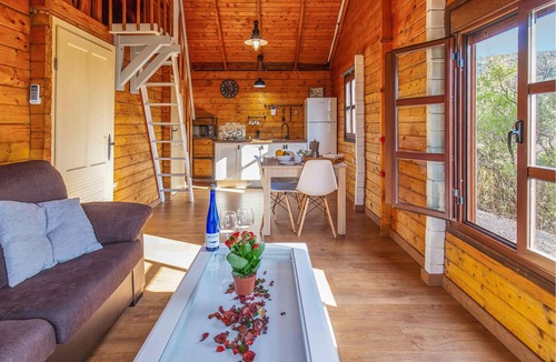 Algodonales House | This beautiful, rustic vacation home is ideal for those who want to spend their well-deserved vacati