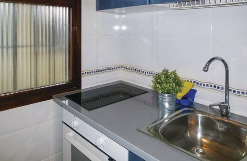 Torrequebrada Apartment | This charming vacation apartment is located on the 7th floor of a large residential block, which has