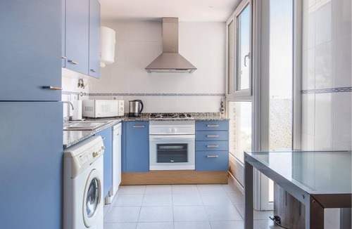 Isla Plana Apartment | This vacation apartment with modern equipment offers a magnificent view of the sea and the huge pool