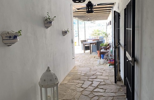 Iznajar Villa | Thuis op Vakantie