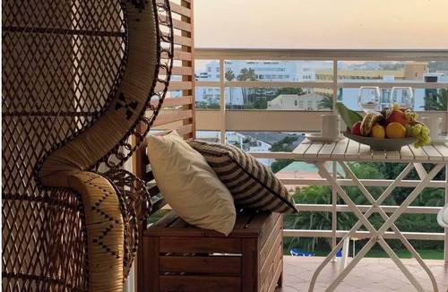 Costa del Sol Apartment | Torre de la Roca. Apartamento Entero con Vistas al mar