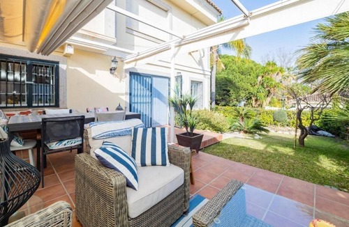 Guadalmina House | Townhouse in Marbella with garden and terrace