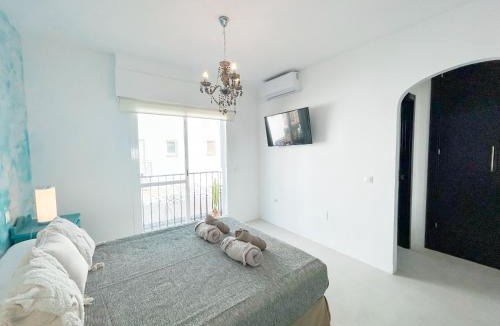 Estepona House | Townhouse with Arabic pool and close to the beach in Estepona