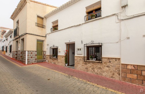 Velez-Blanco House | Townhouse with spectacular roof terrace in the centre of Velez Blanco