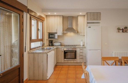 Nieva House | Tradition Rural El Tío Ricardo Country House – Private Pool & Garden in Segovia