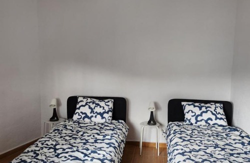 Los Cerricos House | Traditional Spanish townhouse retreat