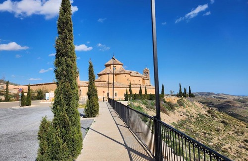 Los Cerricos House | Traditional Spanish townhouse retreat