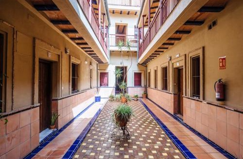 San Gil Apartment | Tranquilo apartamento en patio sevillano