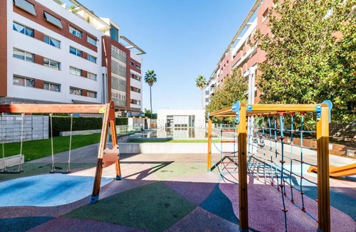 Armilla Apartment | tuGuest Avd Investigacion City Center Apartment