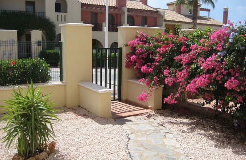 Costa Esuri House | Two bed Andalusian townhouse on Costa Esuri (Lomas) golf resort