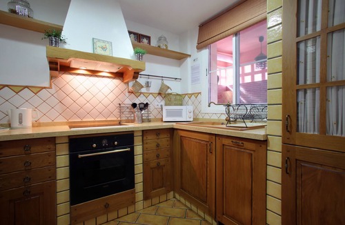 Benahavis Apartment | Two-Bedroom Benahavis Village Apartment with beautiful Mountain View.