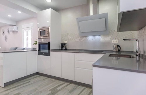 El Gastor House | Two-bedroom stunning home in El Gastor