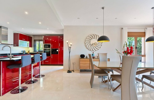 Mijas Villa | Ultra-Luxury Family Home: Breathtaking Views, Retro Cinema & Americana diner.