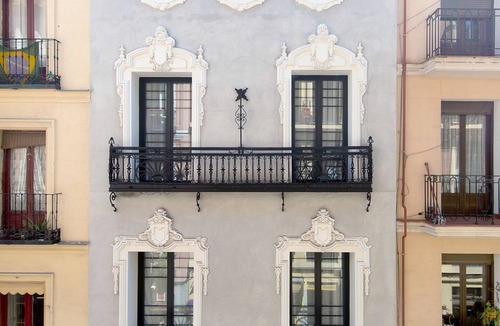 Literary Quarter Apartment | Unique Design Suite in Barrio de las Letras A3I