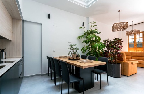 Feria House | Unique House 3Br- Private SPA&POOL - StayInSeville