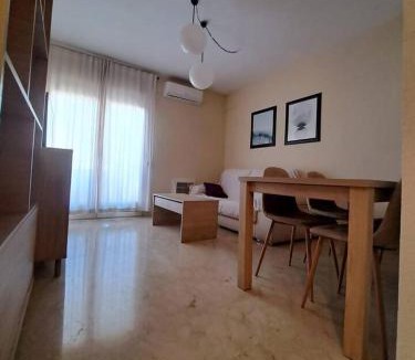 Jaen Apartment | Universidad 2 by Southern Rooms