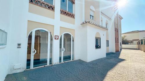 Chimenea Apartment | Urb Chimenea Apartment Nerja