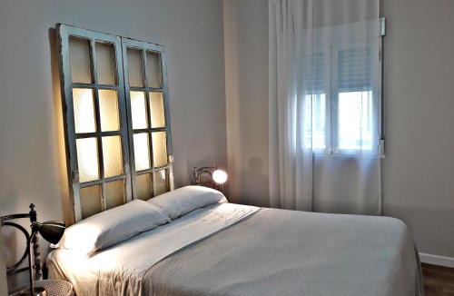 Centro Comercial House | Urban Suites El Postigo
