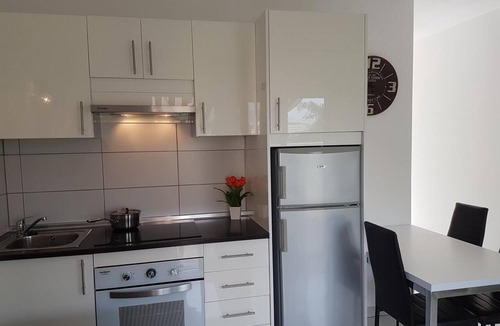 Costa Adeje Apartment | Vacation Apartment 'En Mareverde Resort' with Sea View, Wi-Fi and Air Conditioning