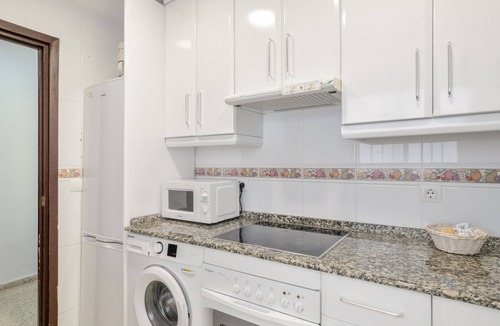 Valdelagrana Apartment | Valdelagrana Beach & Pool Apartment with Shared Pool, Private Terrace, and Wi-Fi