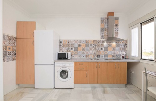 Chiclana de la Frontera House | VERANO EN CHICLANA - Charming apartment in the center - Free Wi-Fi