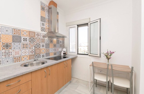 Chiclana de la Frontera House | VERANO EN CHICLANA - Charming apartment in the center - Free Wi-Fi