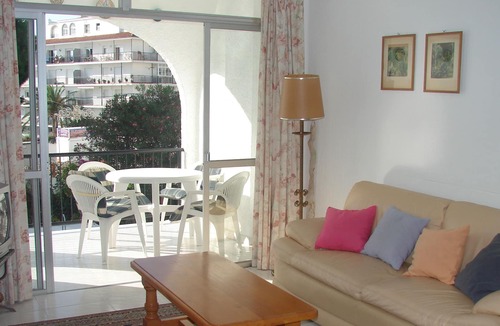 Nerja City Centre Apartment | Verdemar 15 Menyber