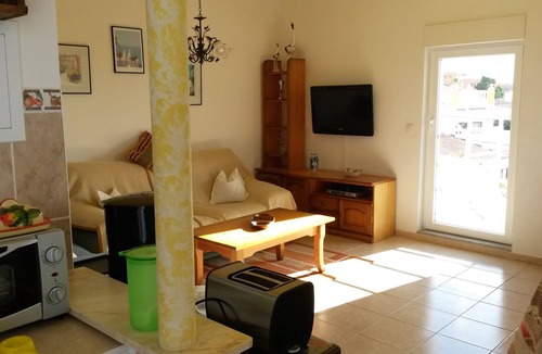 Buenas Noches Apartment | Very quiet apartment with 1 terrace and sea view