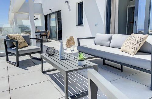 Casares Apartment | Via Celere 2334 Luxury Sea View Penthouse