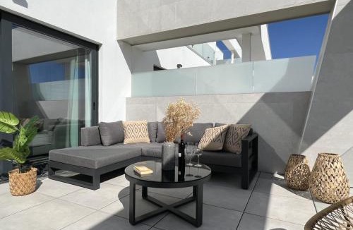 Casares Apartment | Via Celere 2340