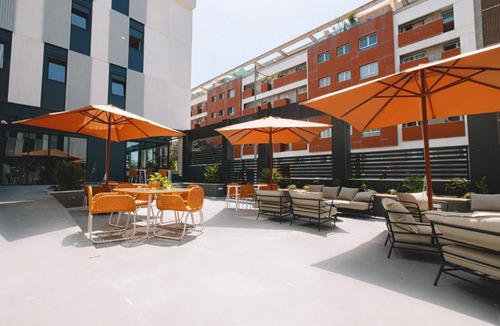 Armilla Apartment | VIBE Stay Granada