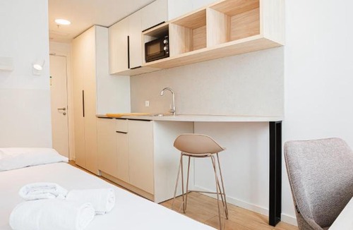 Armilla Apartment | VIBE Stay Granada