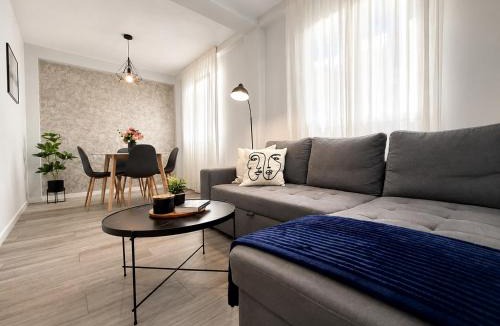 La Victoria Apartment | Victoria Flat F&M Modern and Comfortable Near City Center
