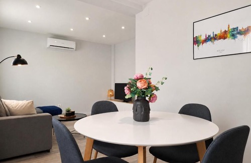 La Victoria Apartment | Victoria Flat F&M Modern and Comfortable Near City Center