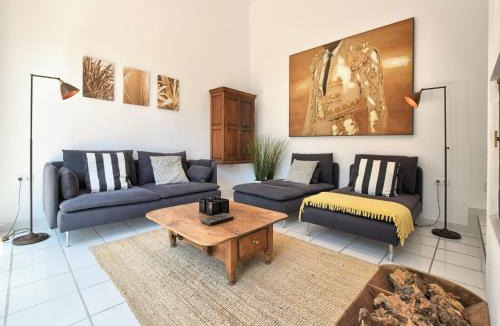 Sayalonga Villa | Villa a Sayalonga vicino al mare