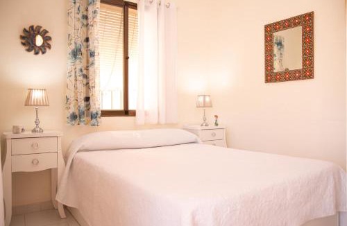 Competa House | Villa Alegre y Olé