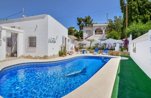 Urbanitzacio la Fustera Villa | Villa Ametler - Plus