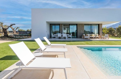 Antequera Villa | Villa Antequera Golf by Ruralidays