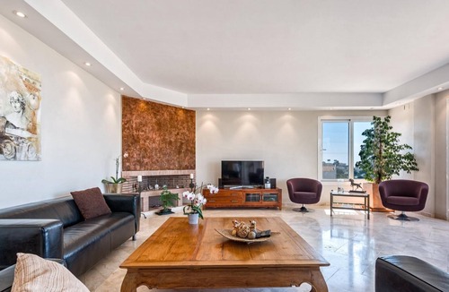 Mijas Villa | Villa Aquarelle by Rafleys - 6BR Villa, Breathtaking Sea Views, 7 min Walk to the Beach, Wifi