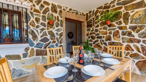 Arenas Villa | Villa Asuncion Arenas by Ruralidays
