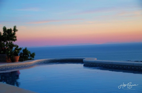 Moclinejo Villa | Villa Axarquia – Sea View to Málaga, Heated Pool, 100 Mbps Wi-Fi, EV Charger
