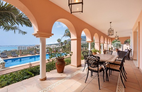 Torrequebrada Villa | Villa 'Beachside with Great Sea View' with Sea View, Wi-Fi and Air Conditioning